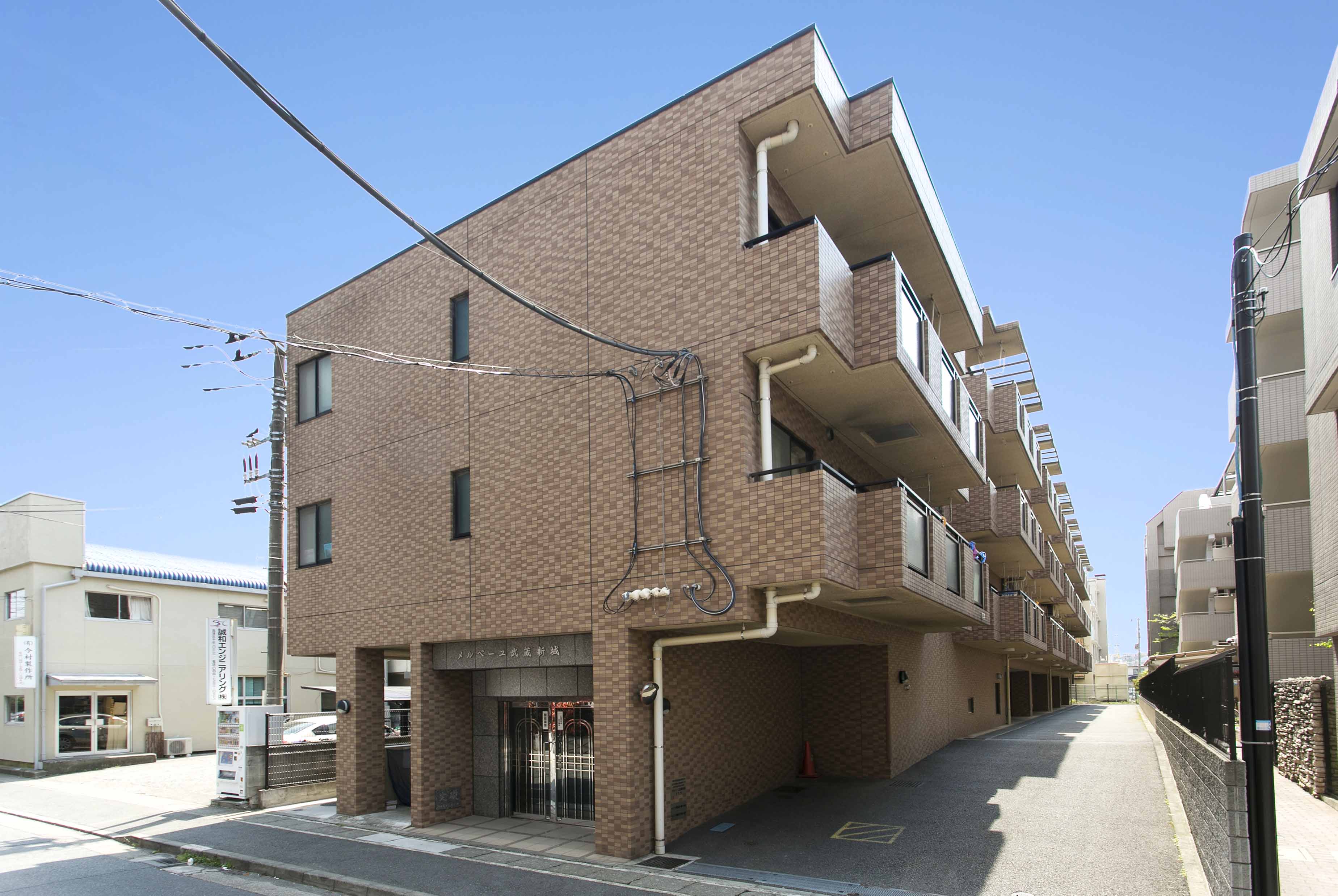 メルベーユ武蔵新城建物画像
