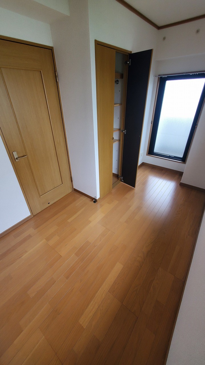 apartment 幸区南加瀬４丁目